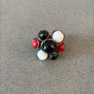 Elegant Black, White, and Red Cluster Ring